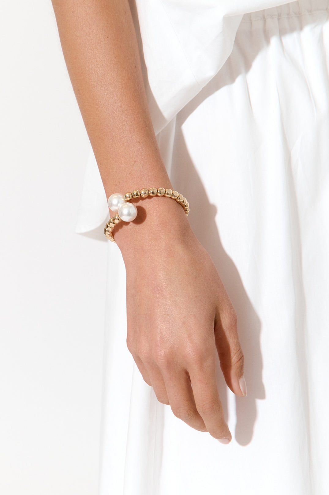 New - Sydney Pearl Stretch Bracelet | Gold