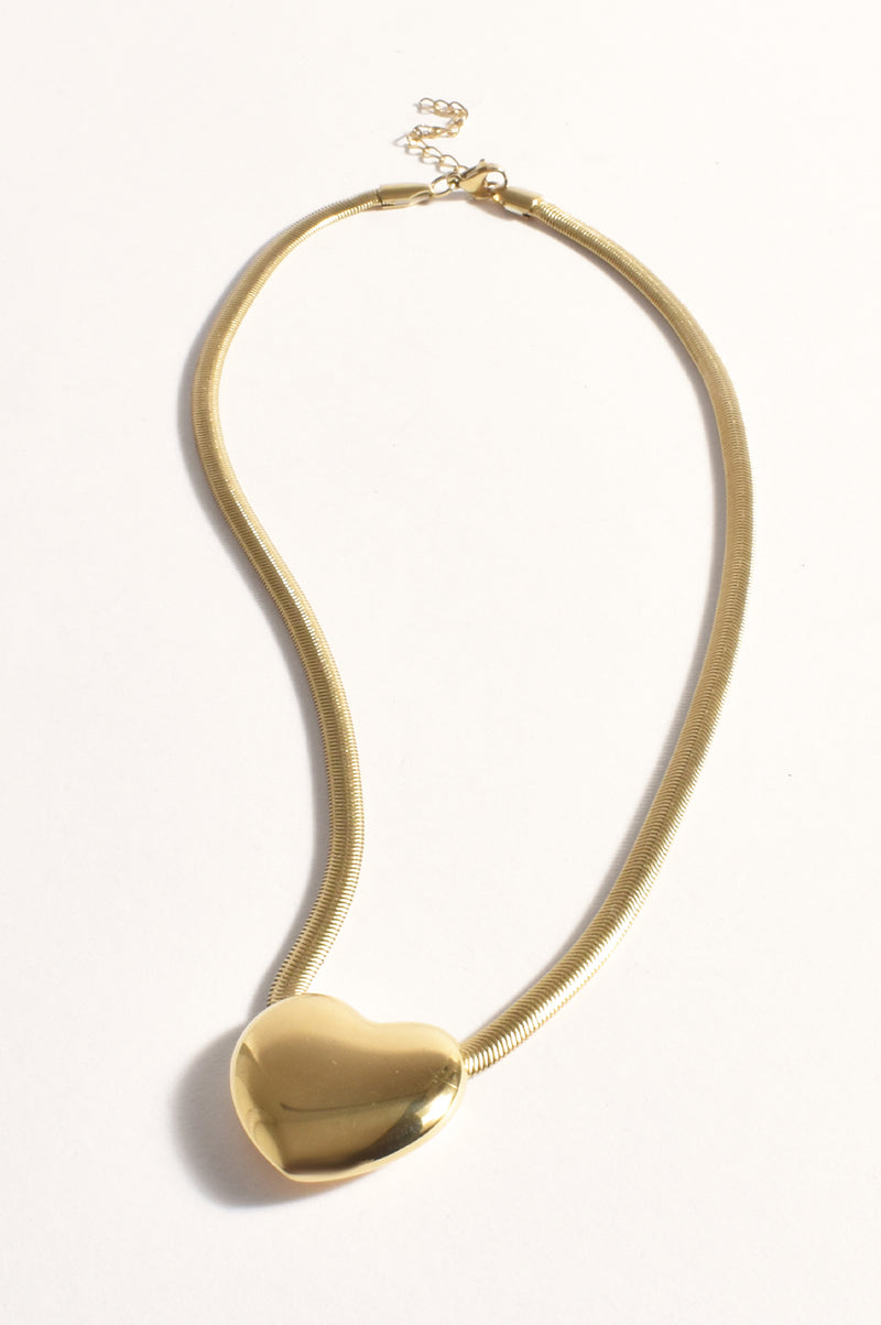 Milan Sofia Heart Snake Necklace | Gold