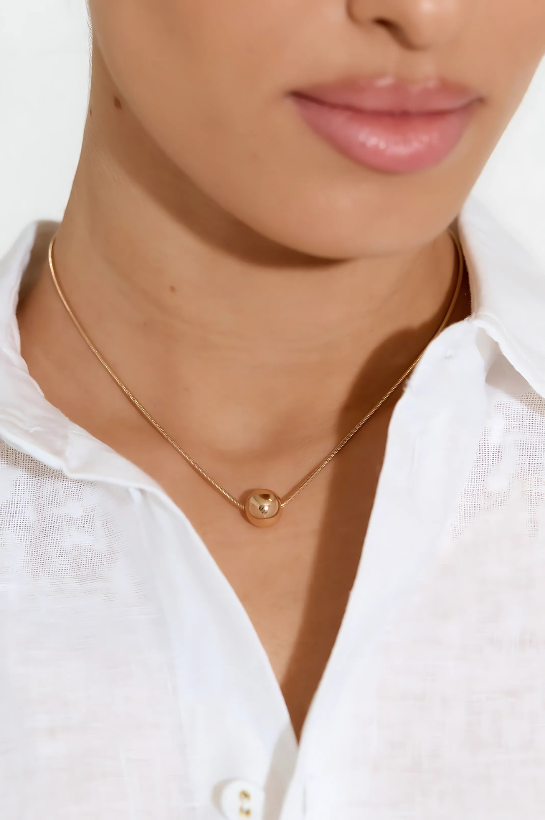 Maxwell Single Ball Necklace | Gold